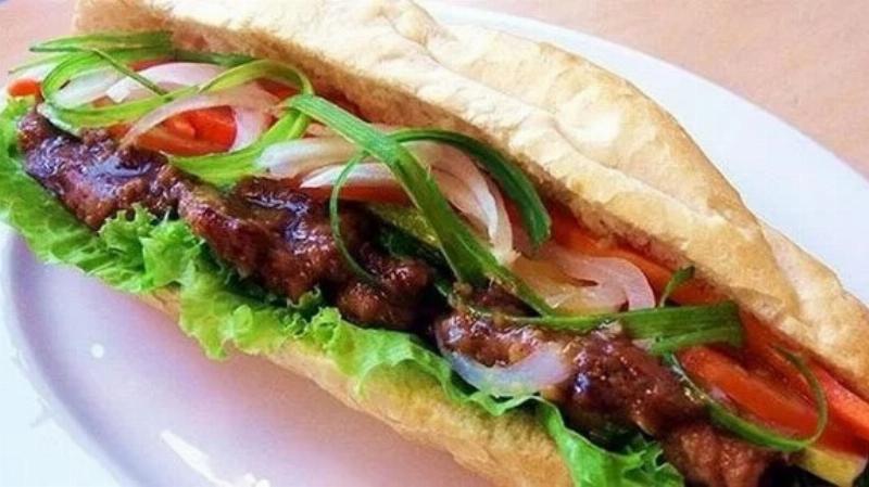 Giá trị dinh dưỡng bánh mì thịt nướng