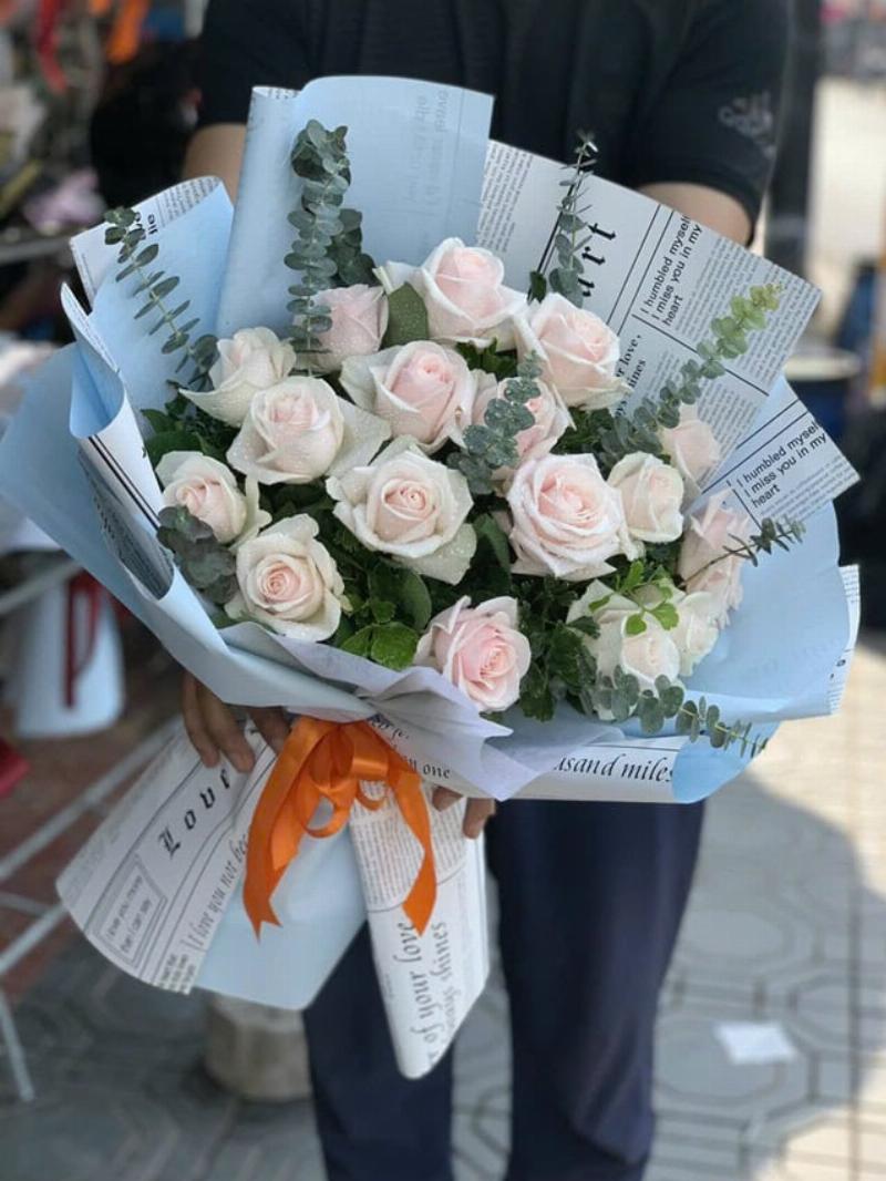 Cắm Hoa 8/3 Đơn Giản Mà Vẫn Đẹp Lung Linh