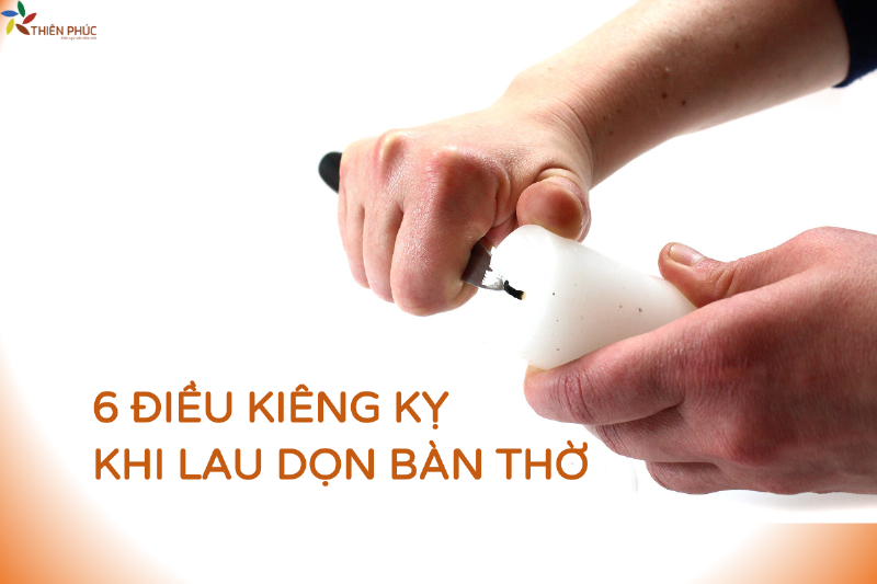 Những Ngày Kiêng Kỵ Khi Dọn Bàn Thờ