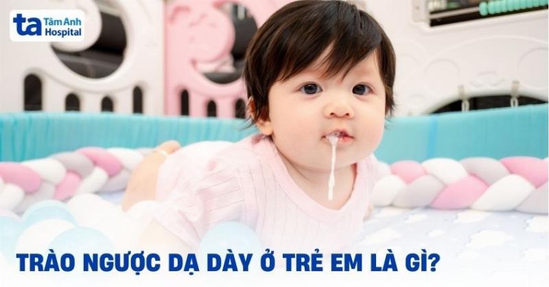 Lịch Ăn Dặm Cho Bé 4 Tháng: Nguyên Tắc, Thực Đơn Mẫu và Lời Khuyên Hữu Ích