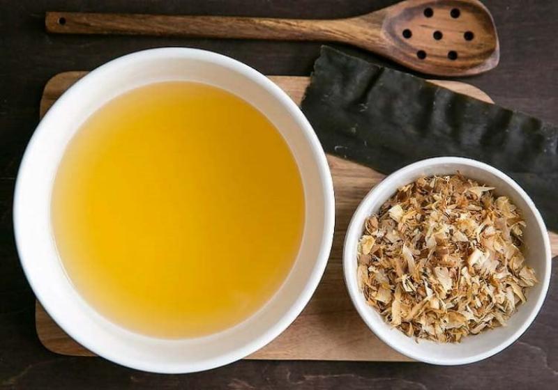 Nước Dashi Cho Bé Ăn Dặm Là Gì, Lợi Ích, Cách Nấu, Lưu Ý Quan Trọng